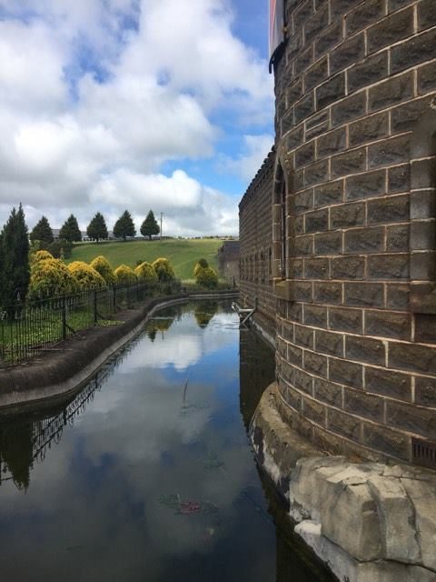 Kryal Castle Holiday Park in Leigh Creek, VIC — photo 1