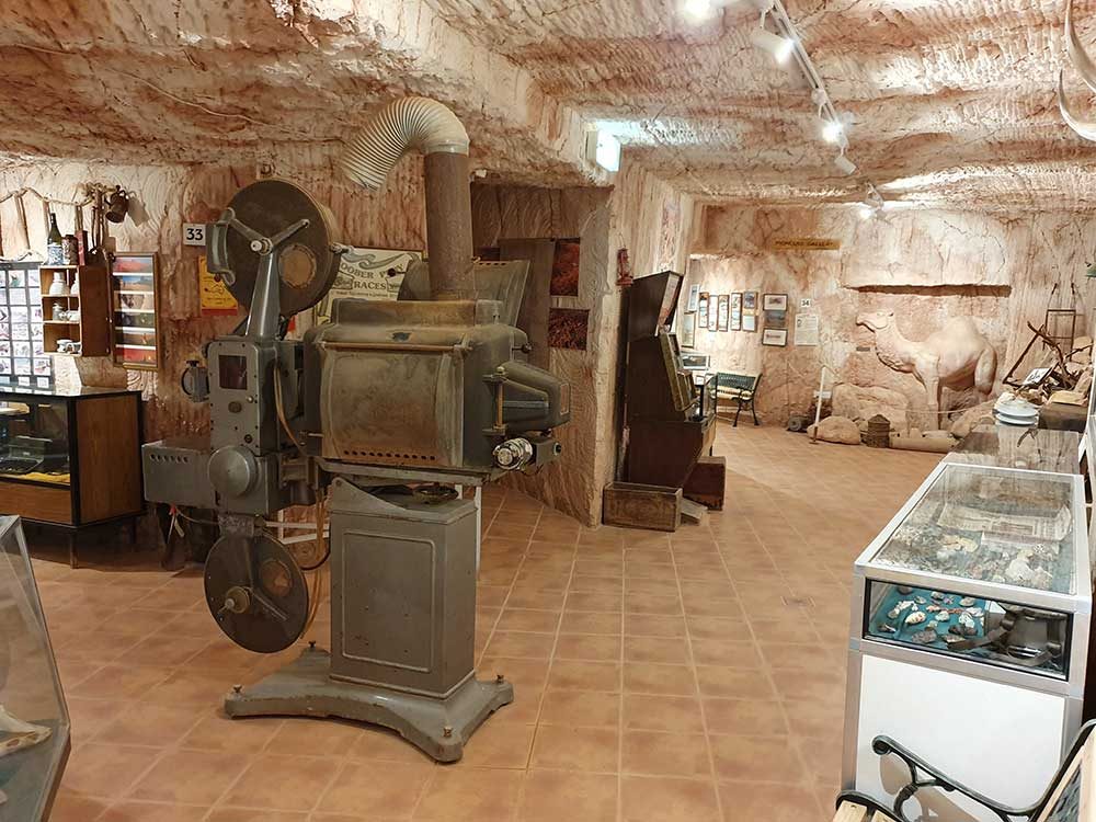Old Timers Mine in Coober Pedy, SA — photo 1