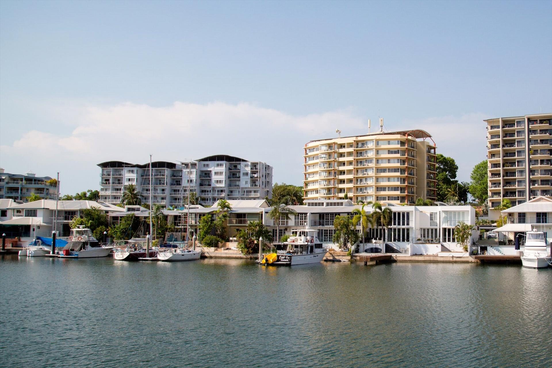 Cullen Bay Resorts — Cullen Bay, NT