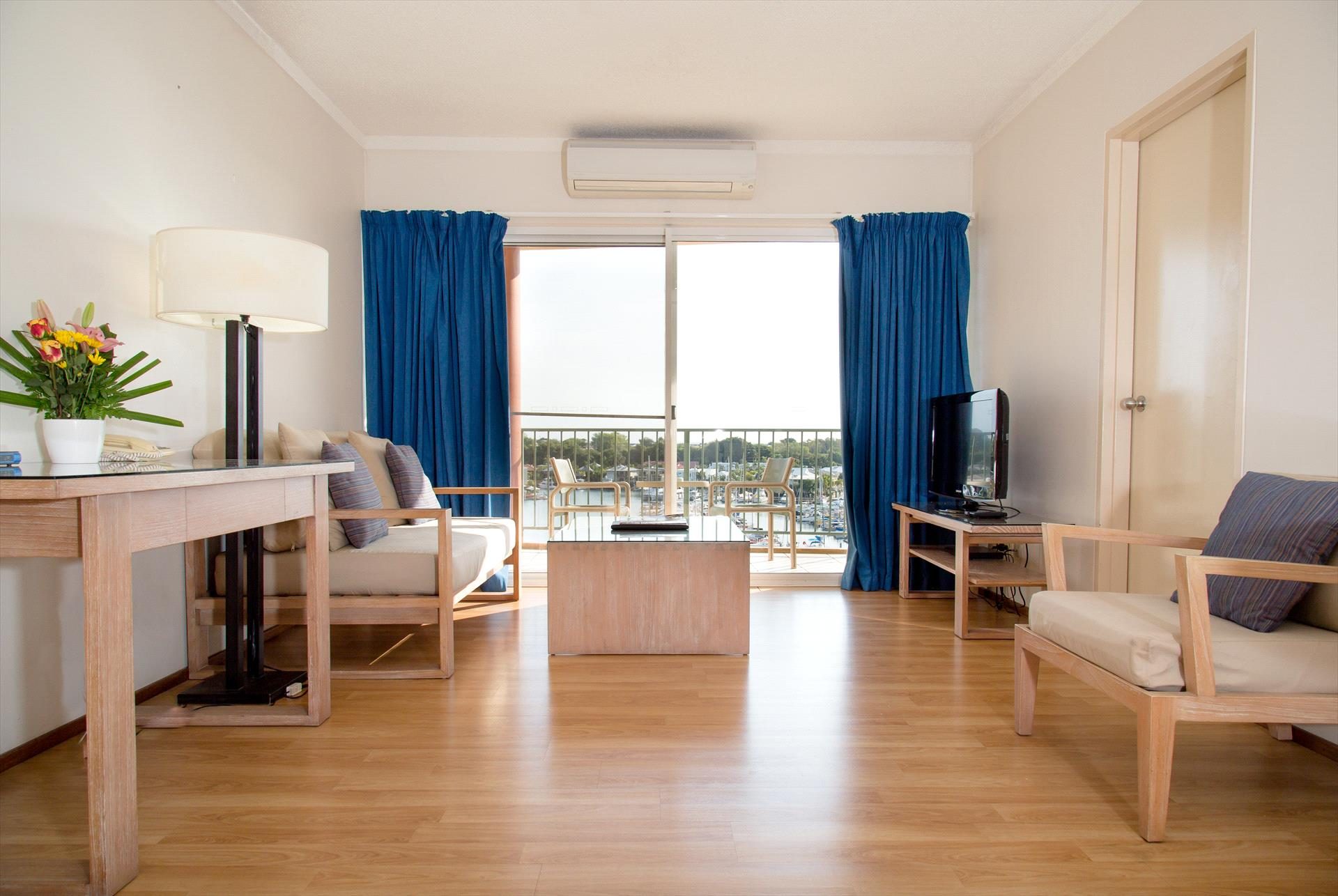 Cullen Bay Resorts in Cullen Bay, NT — photo 2