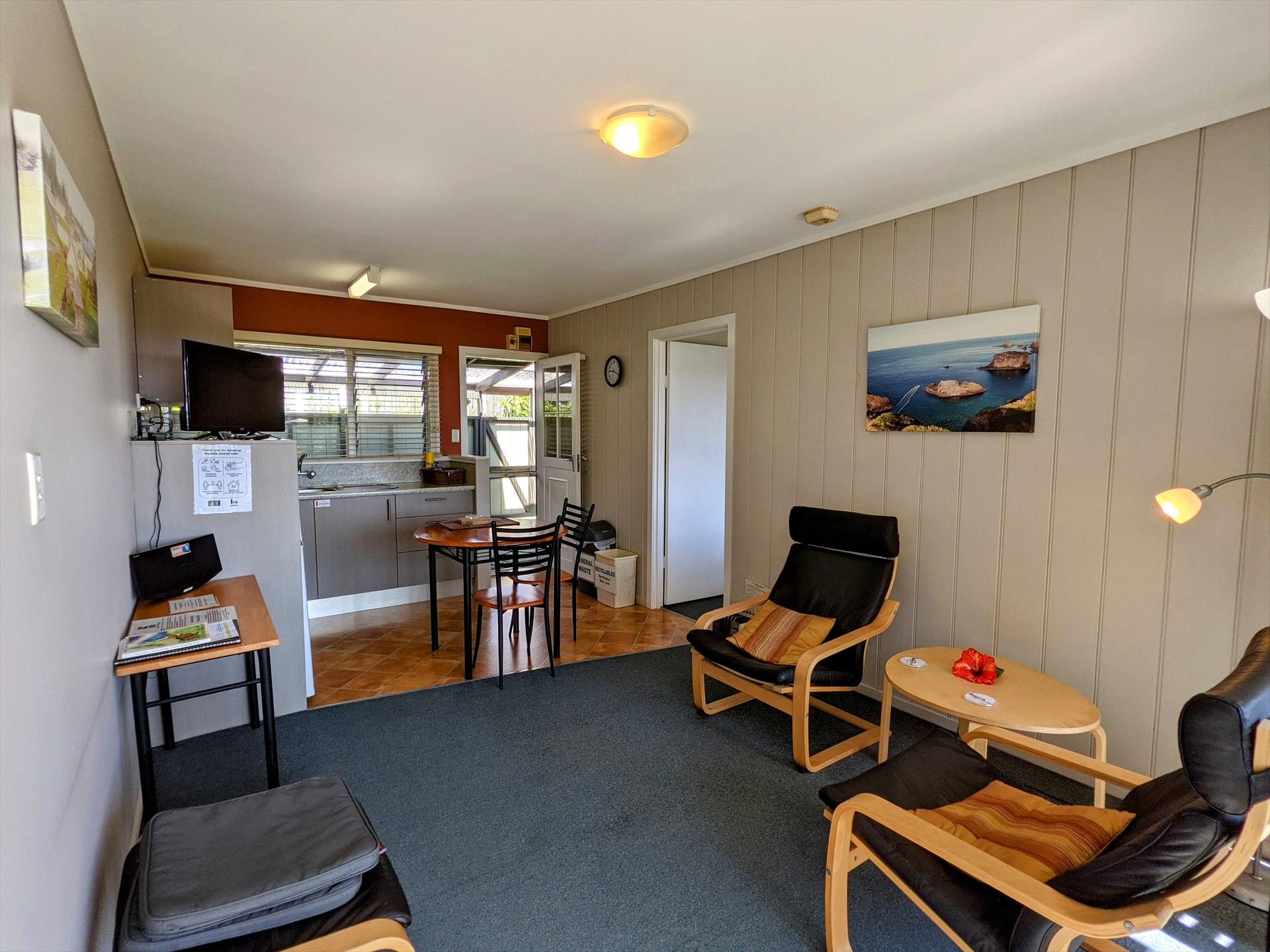 Cascade Garden Apartments in Norfolk Island, NSW — photo 2