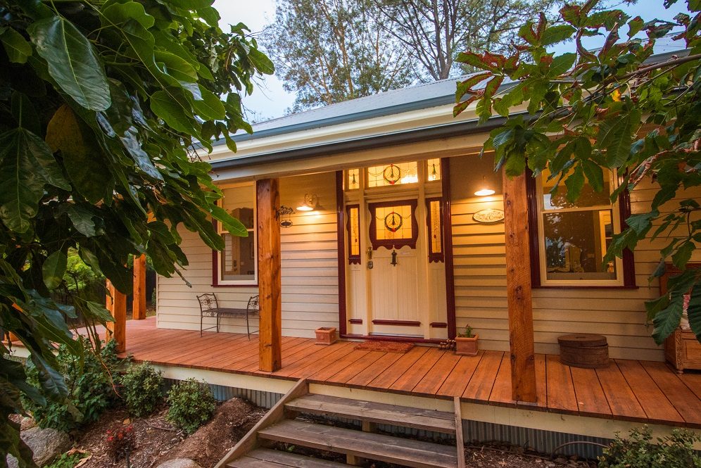 The Oaks Lilydale Accommodation — Lilydale, VIC