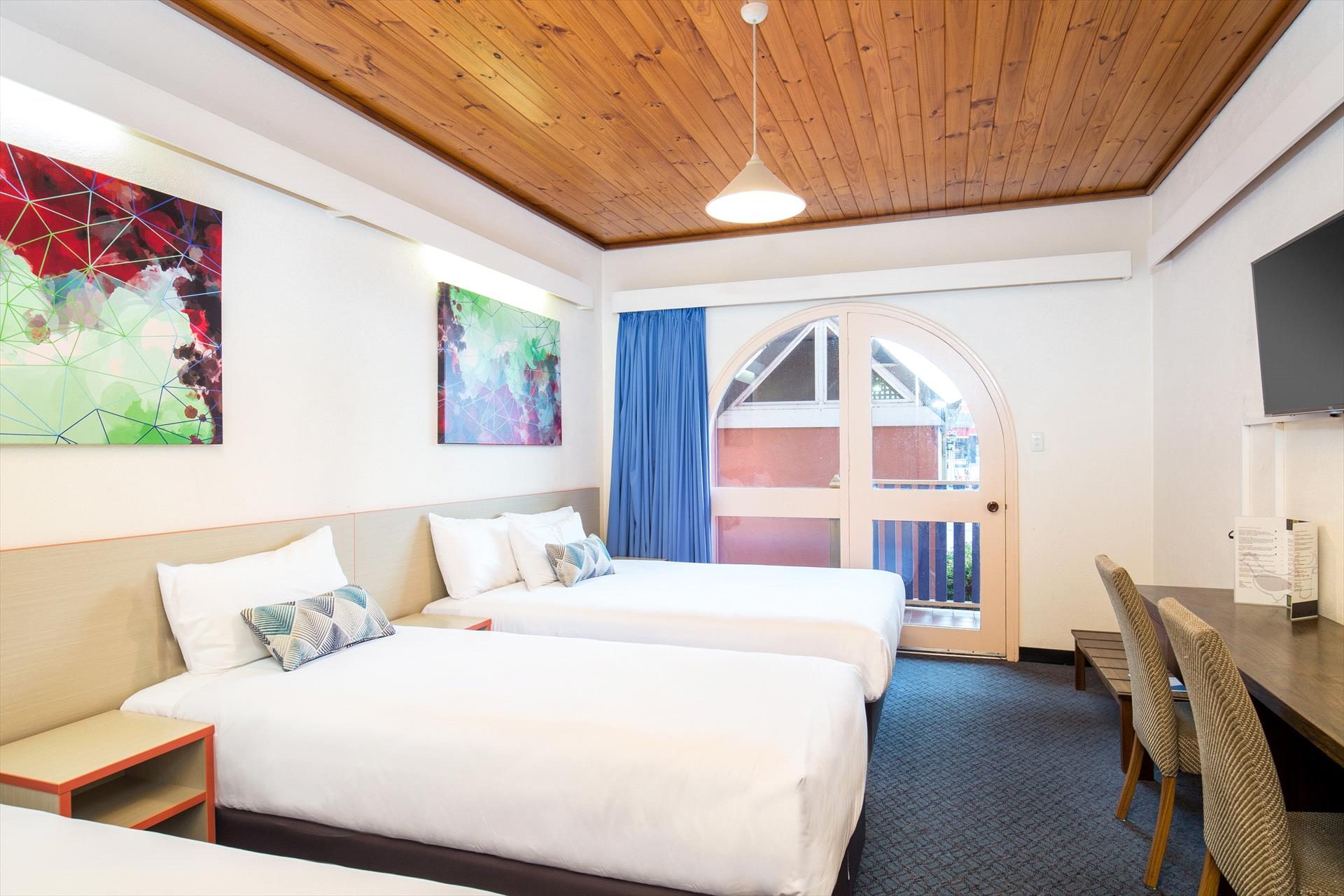 Nightcap at Federal Hotel Mt Gambier in Mt Gambier, SA — photo 4