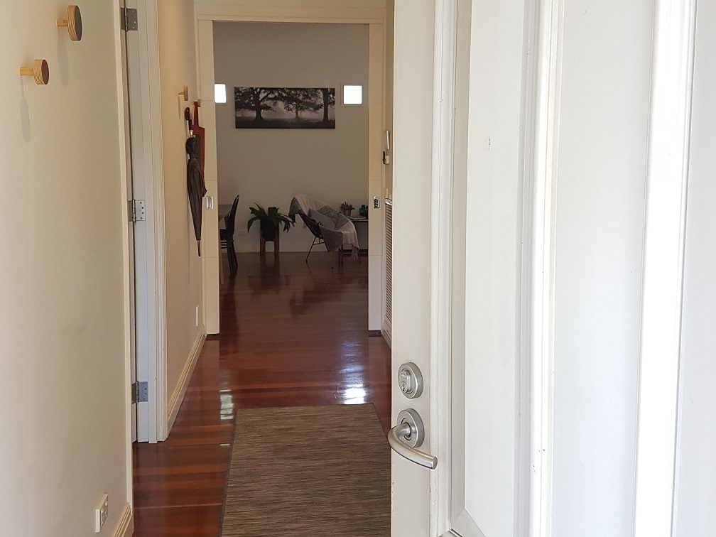 Healesville House - Magnolia House in Healesville, VIC — photo 5