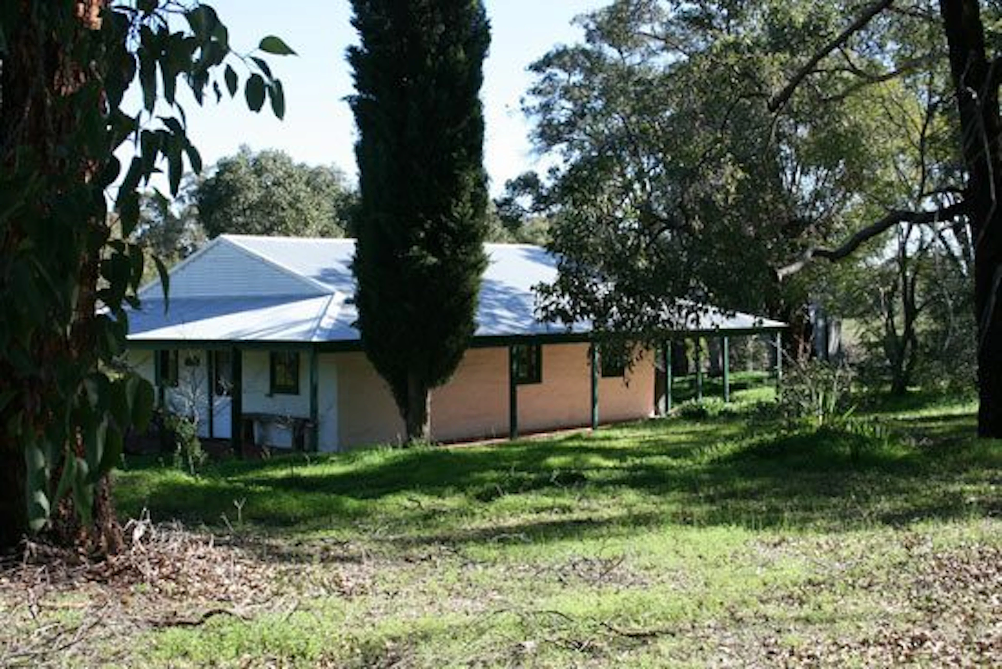 Hoddywell Cottage in Karrinyup, WA — photo 4