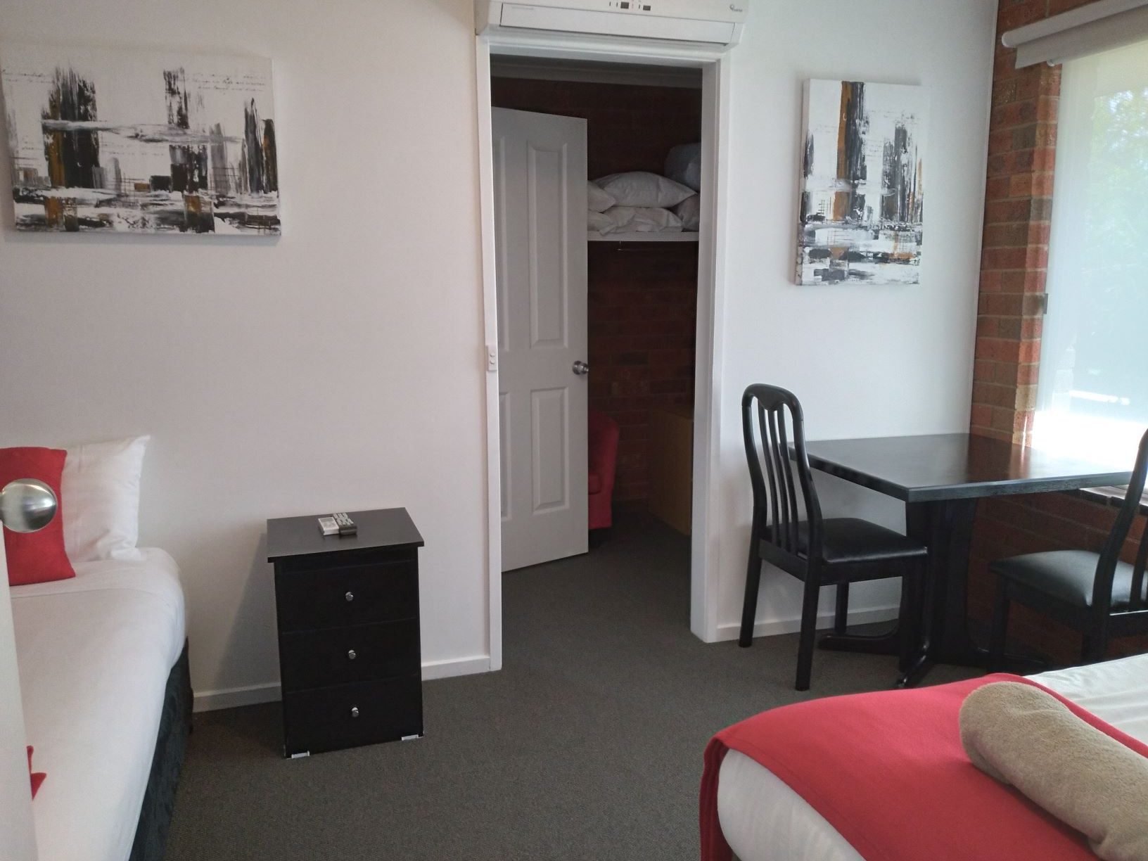 Pevensey Motor Lodge in Echuca, VIC — photo 1