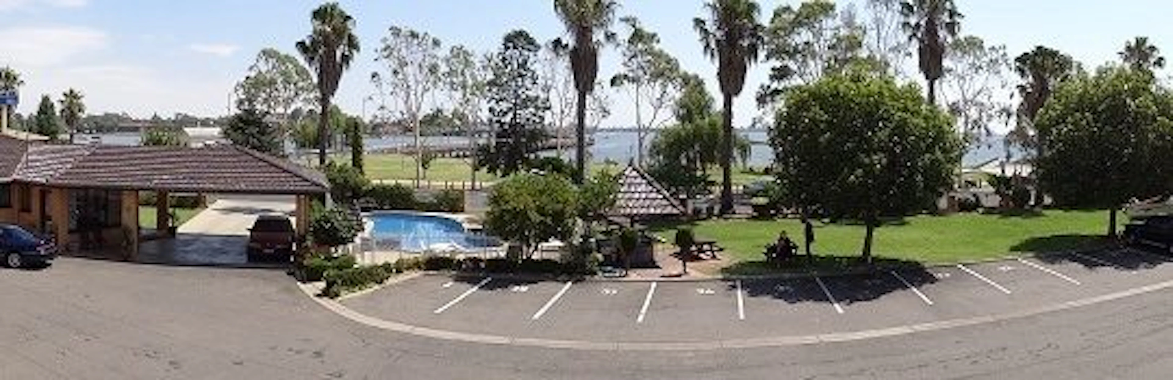 Lakeview Motel in Yarrawonga, VIC — photo 1