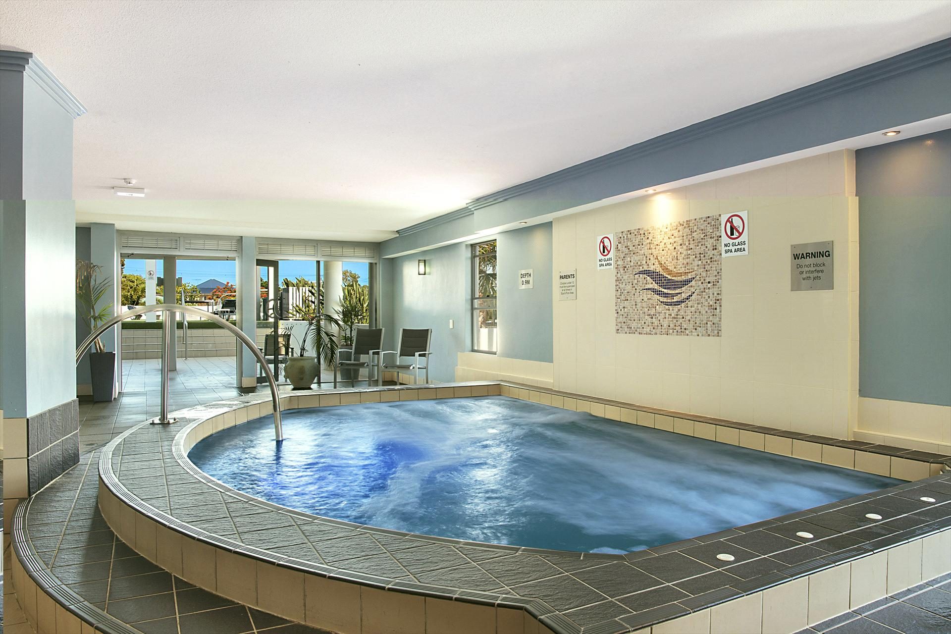Scarborough Beach Resort in Scarborough, QLD — photo 5
