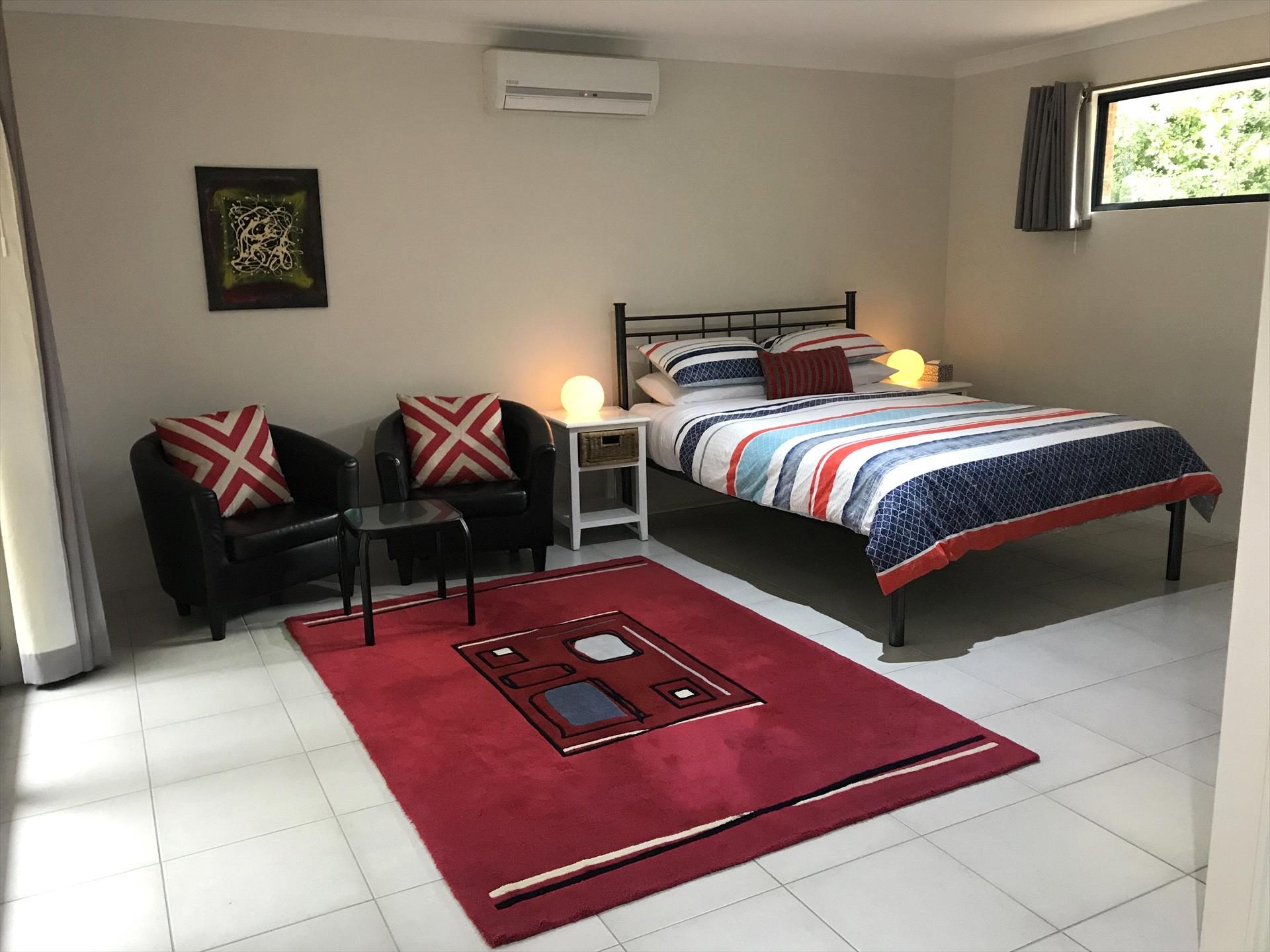Little Shangri-La B & B in Busselton, WA — photo 3