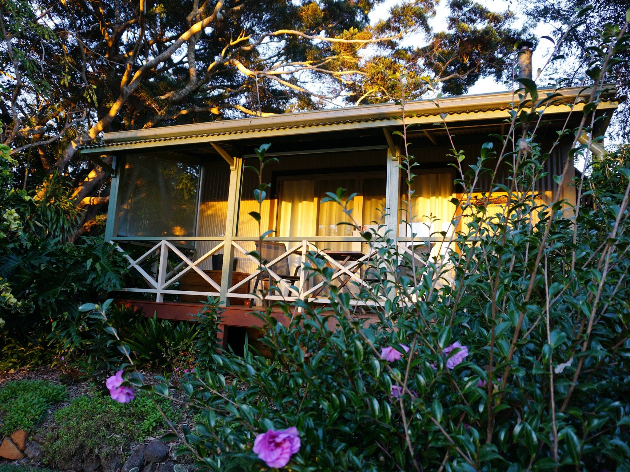 Bendles Cottages in Balmoral Ridge, QLD — photo 5