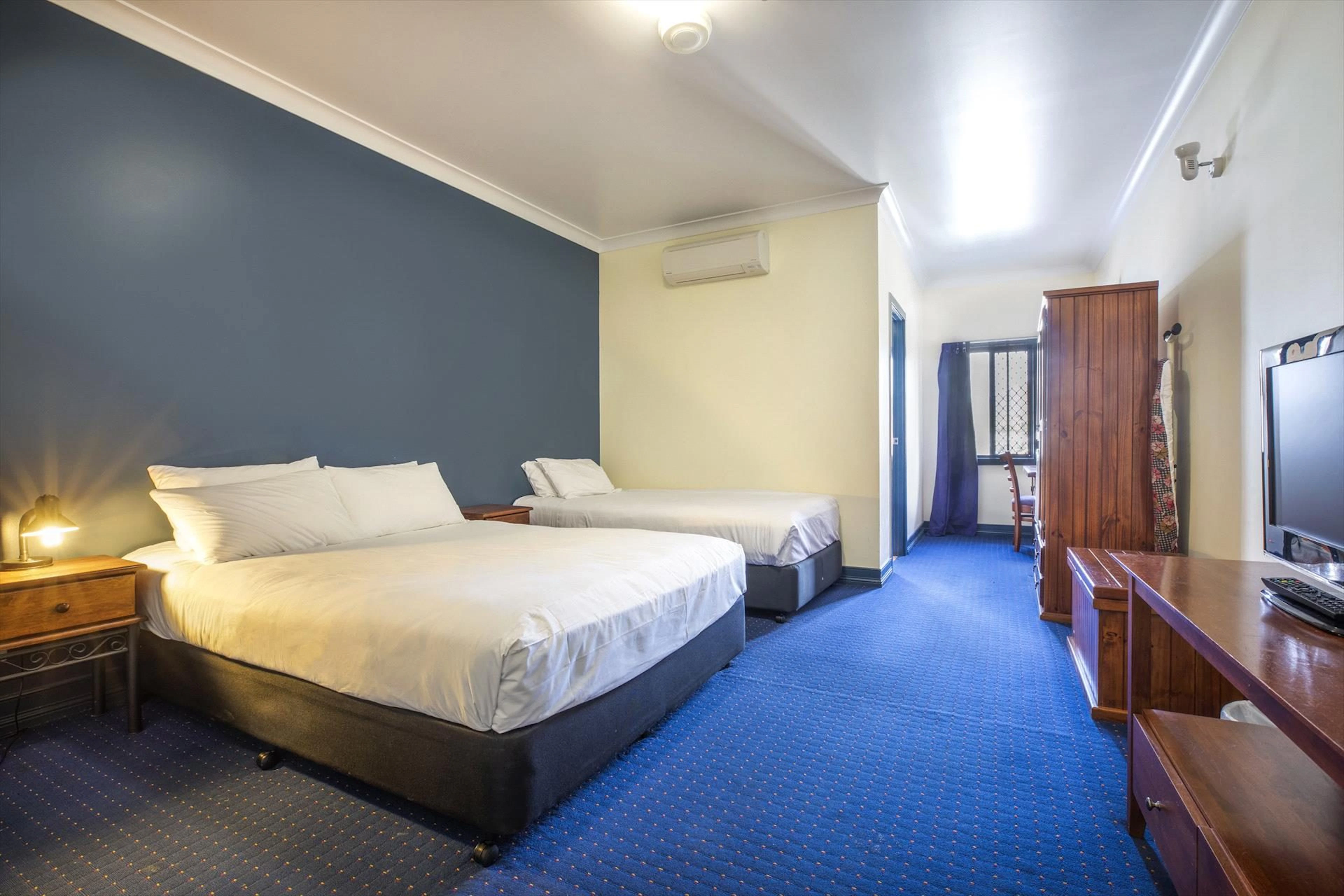 Nightcap at Atherton Hotel (The Stump) in Atherton, QLD — photo 3
