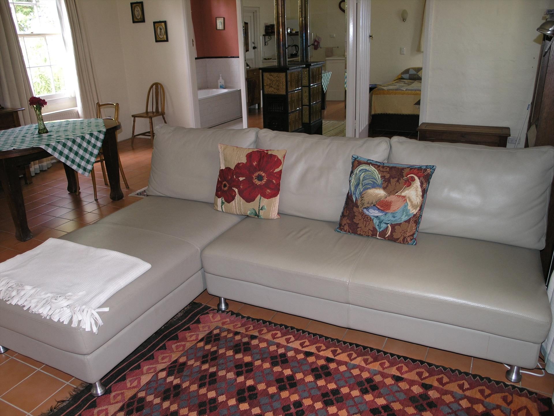 Silvermere Guest House in Wentworth Falls, NSW — photo 5