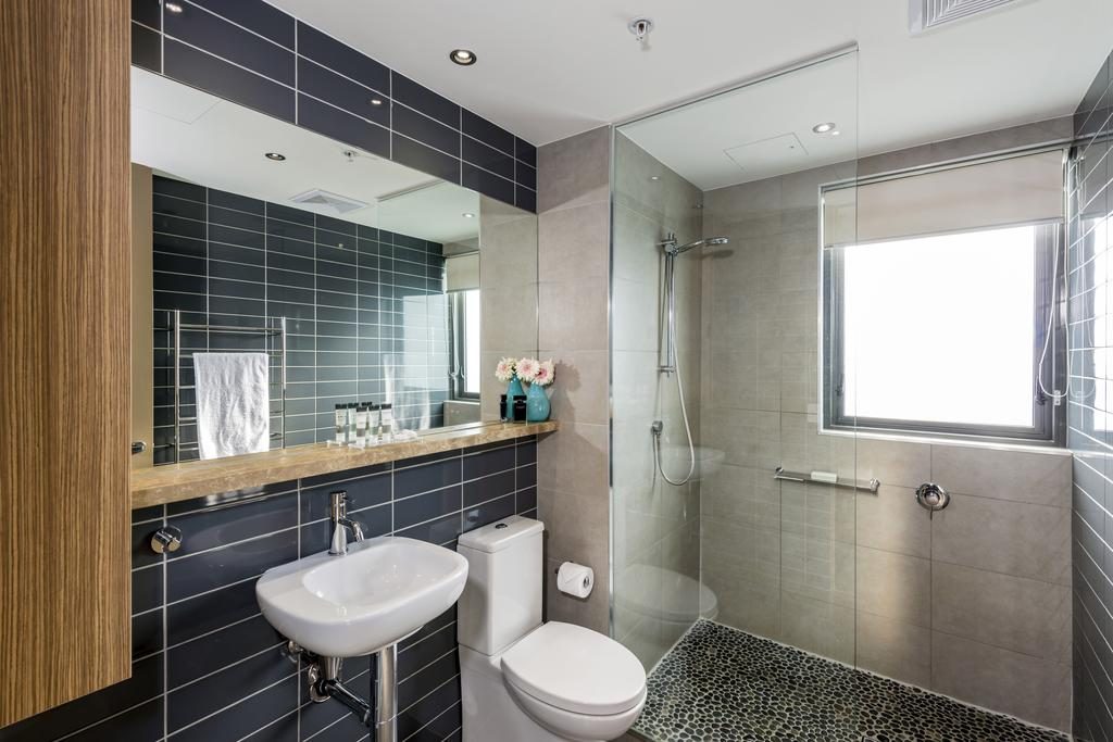 Oaks Redcliffe Mon Komo Suites in Redcliffe, QLD — photo 4