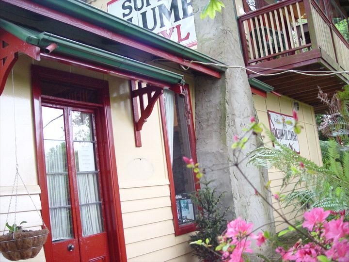 Como Cottages in Olinda, VIC — photo 5