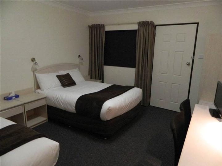 Alabaster Lodge Motor Inn in Taree, NSW — photo 5