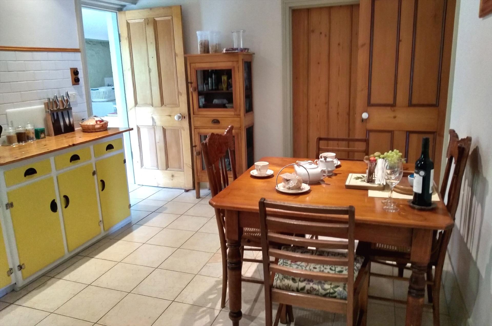 Walnut Cottage in Novar Gardens, SA — photo 2