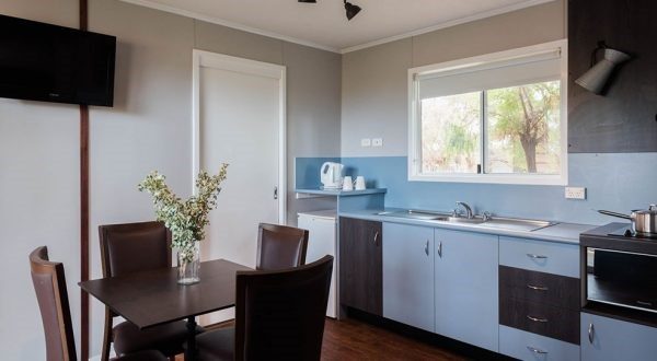 Saltbush Retreat in Longreach, QLD — photo 1