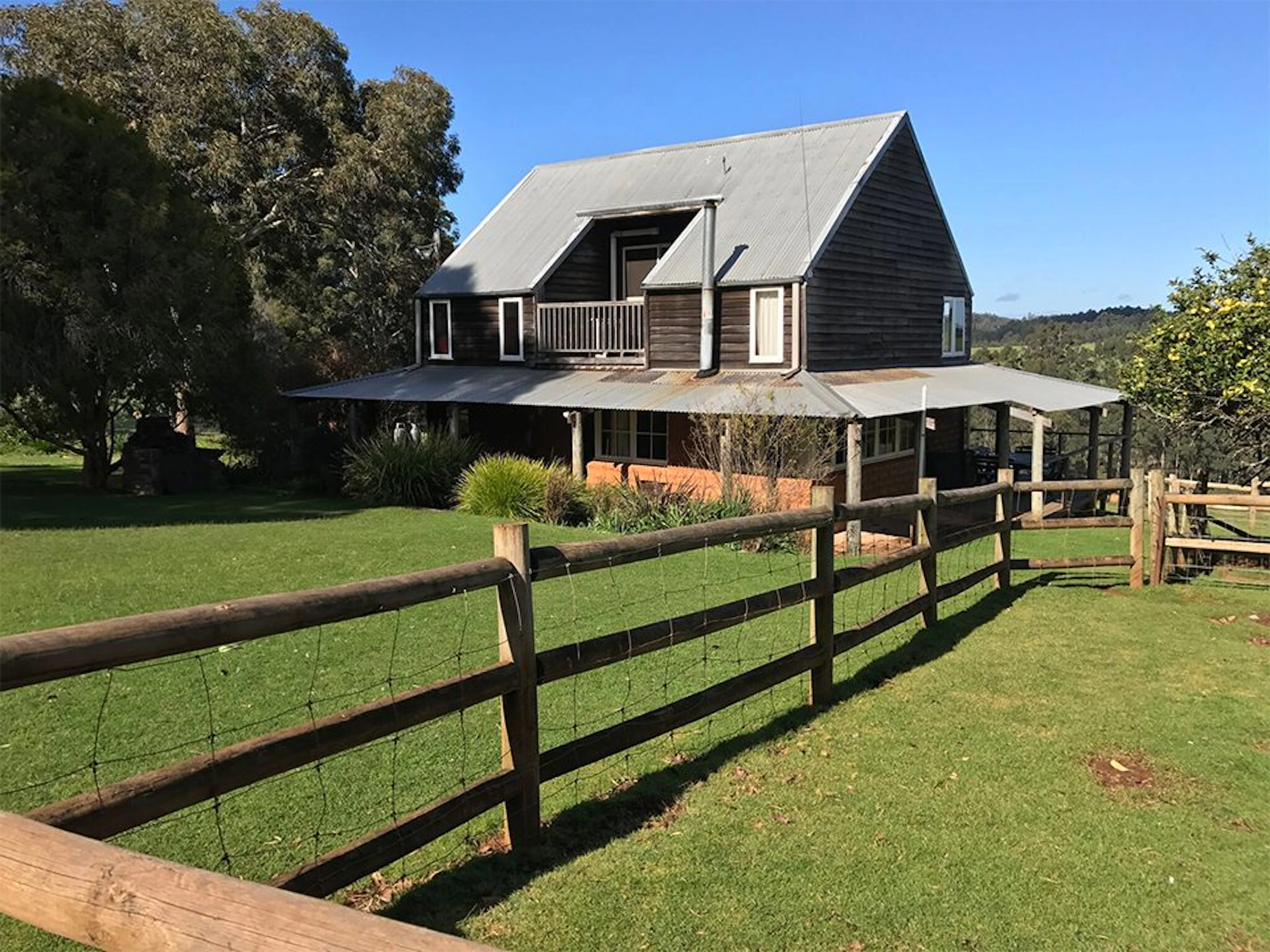 Pump Hill Farm Cottages in Pemberton, WA — photo 5