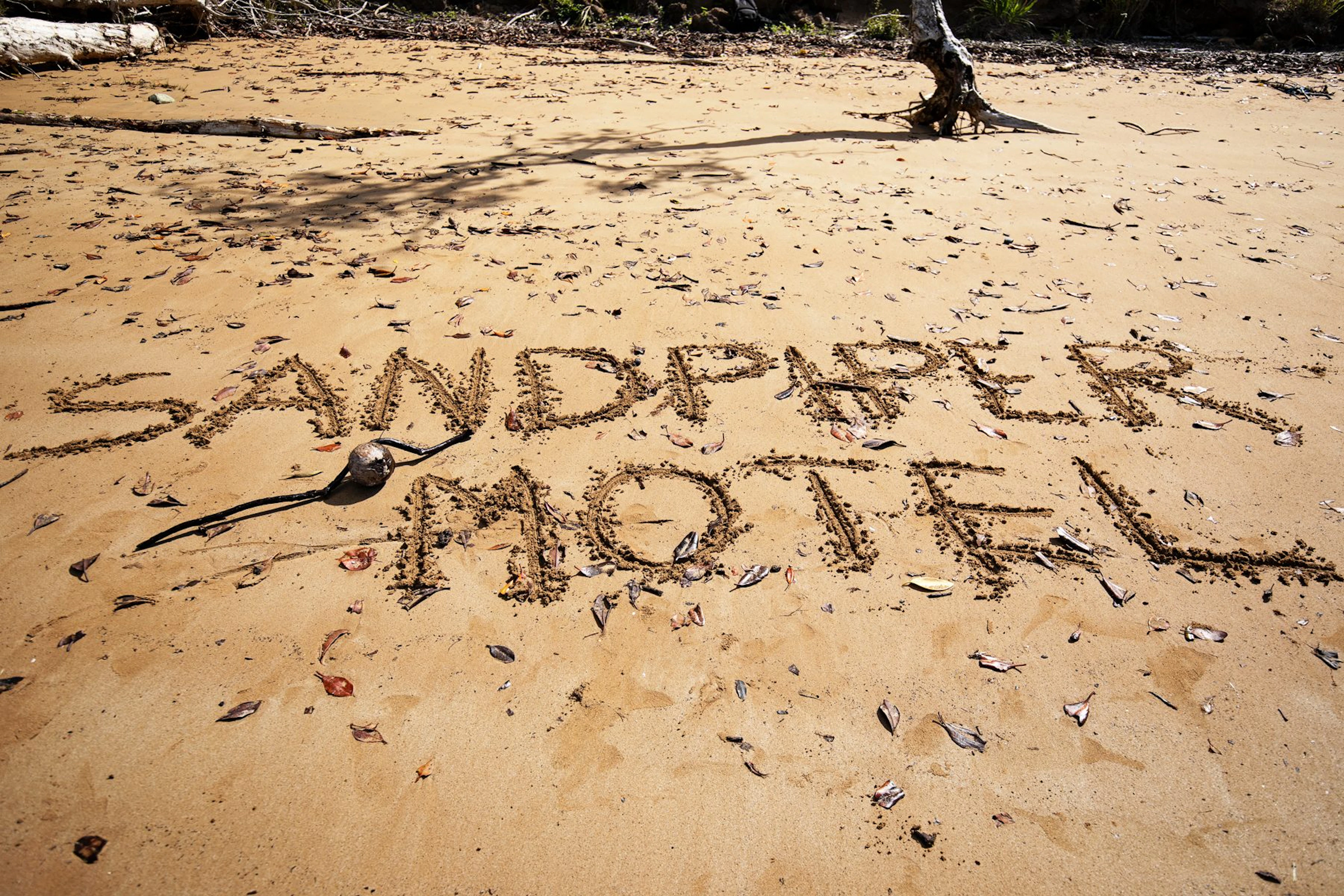 Sandpiper Motel in Sarina Beach, QLD — photo 4