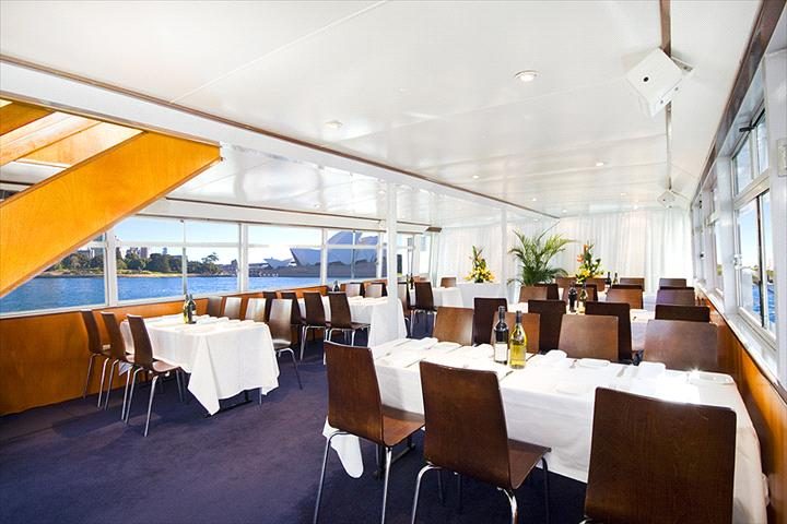 Oz Whale Watching/Sydney Princess Cruises in Pyrmont, NSW — photo 3