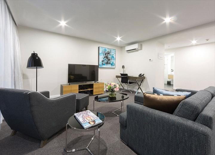 Avenue Hotel Canberra in Hall, ACT — photo 1