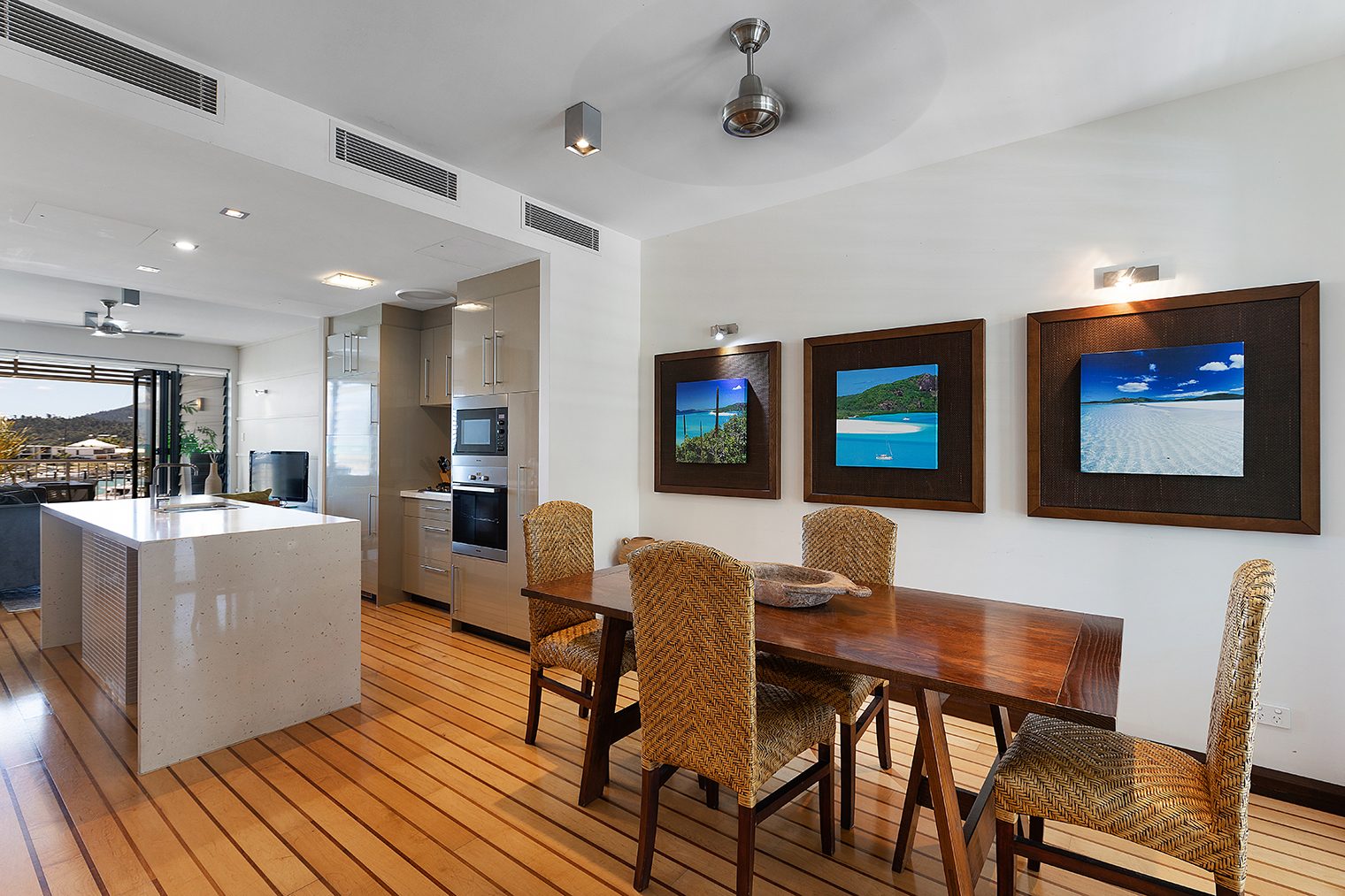 Boathouse Apartments in Airlie Beach, QLD — photo 3