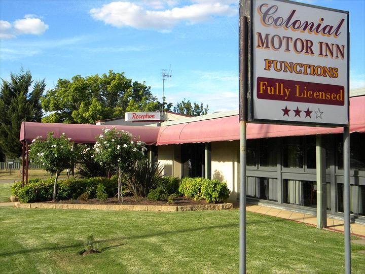 Cobram Colonial Motor Inn — Cobram, VIC