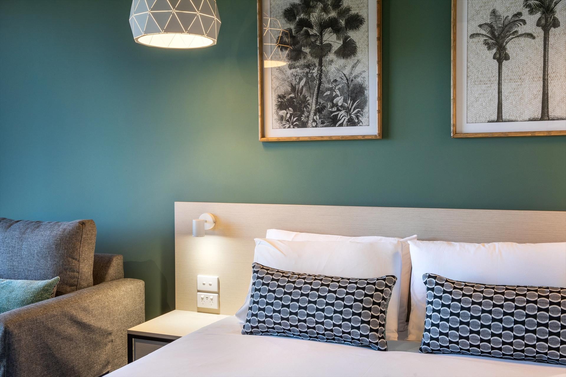 Nightcap at Morwell Hotel — Morwell, VIC