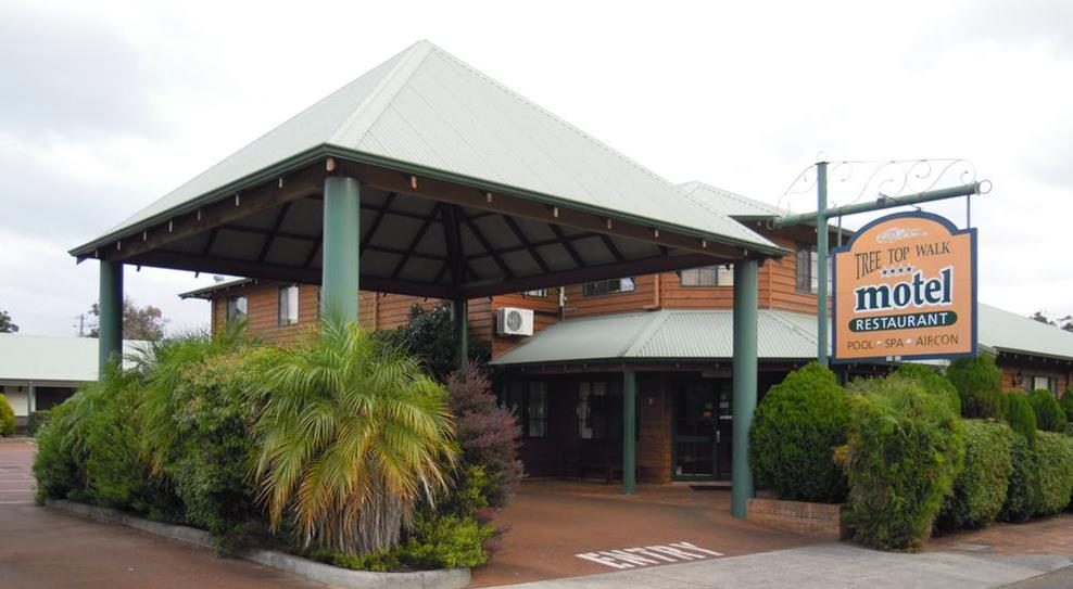 Tree Top Walk Motel and Restaurant — Walpole, WA
