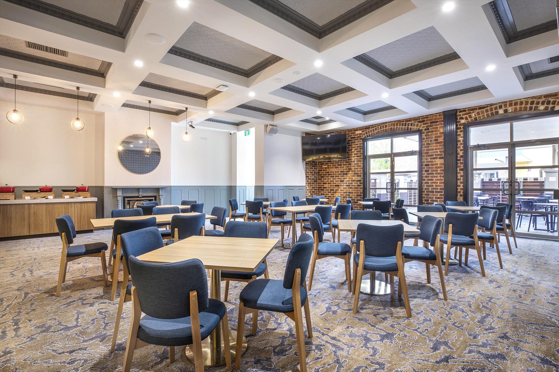 Nightelier Carrum Downs (Sands Hotel) in Carrum Downs, VIC — photo 3