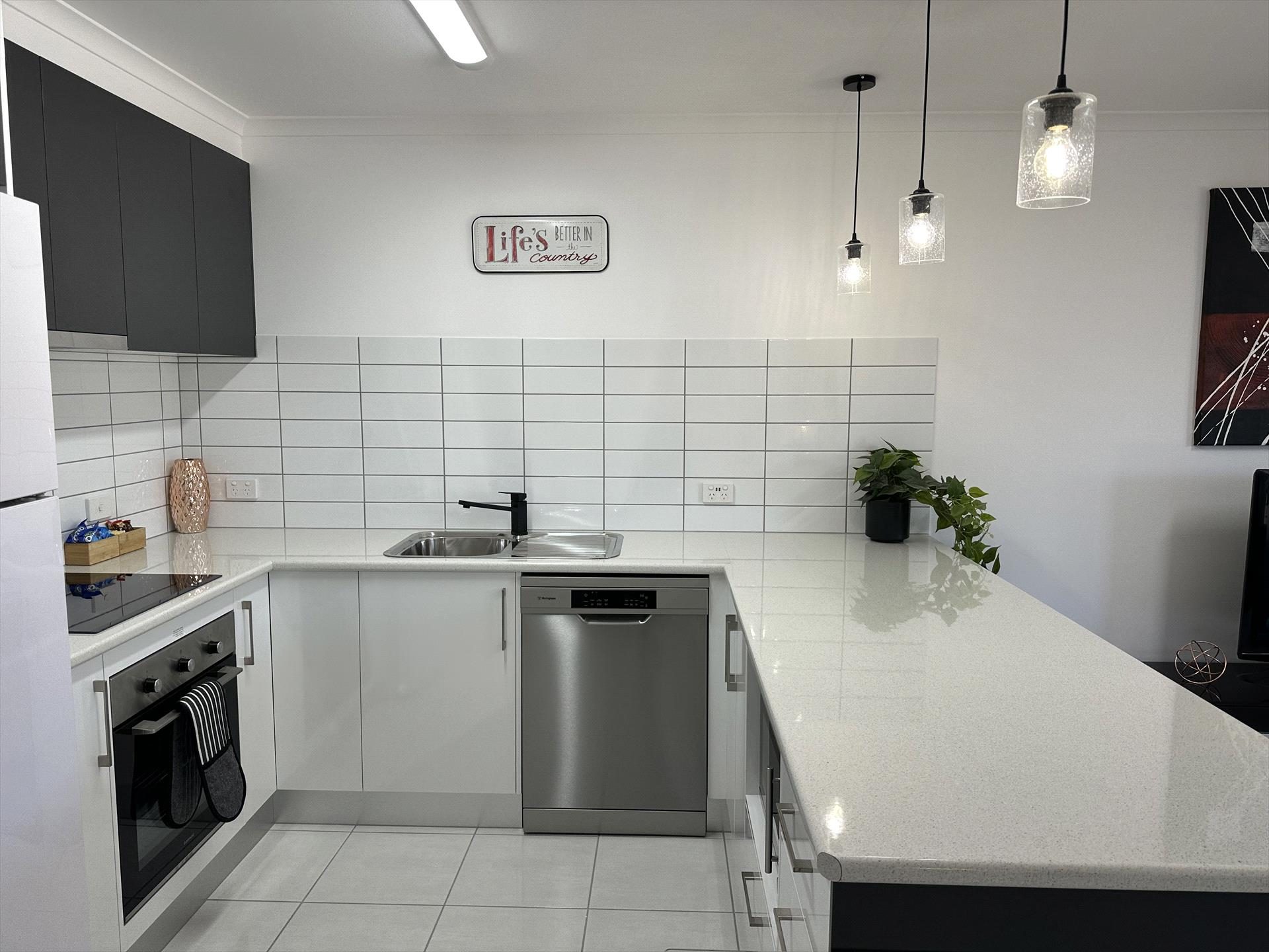 Allure Apartments Central 853 15th St in Mildura, VIC — photo 5