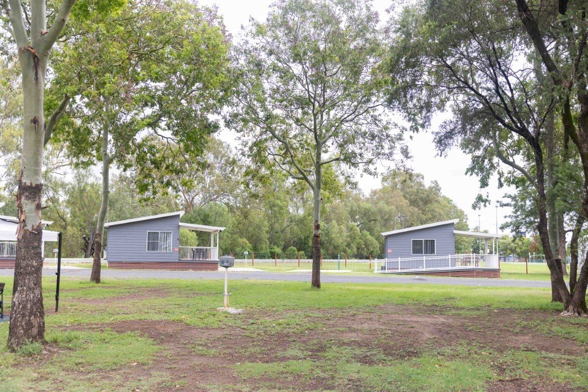 Coonamble Riverside Holiday Park in Coonamble, NSW — photo 1