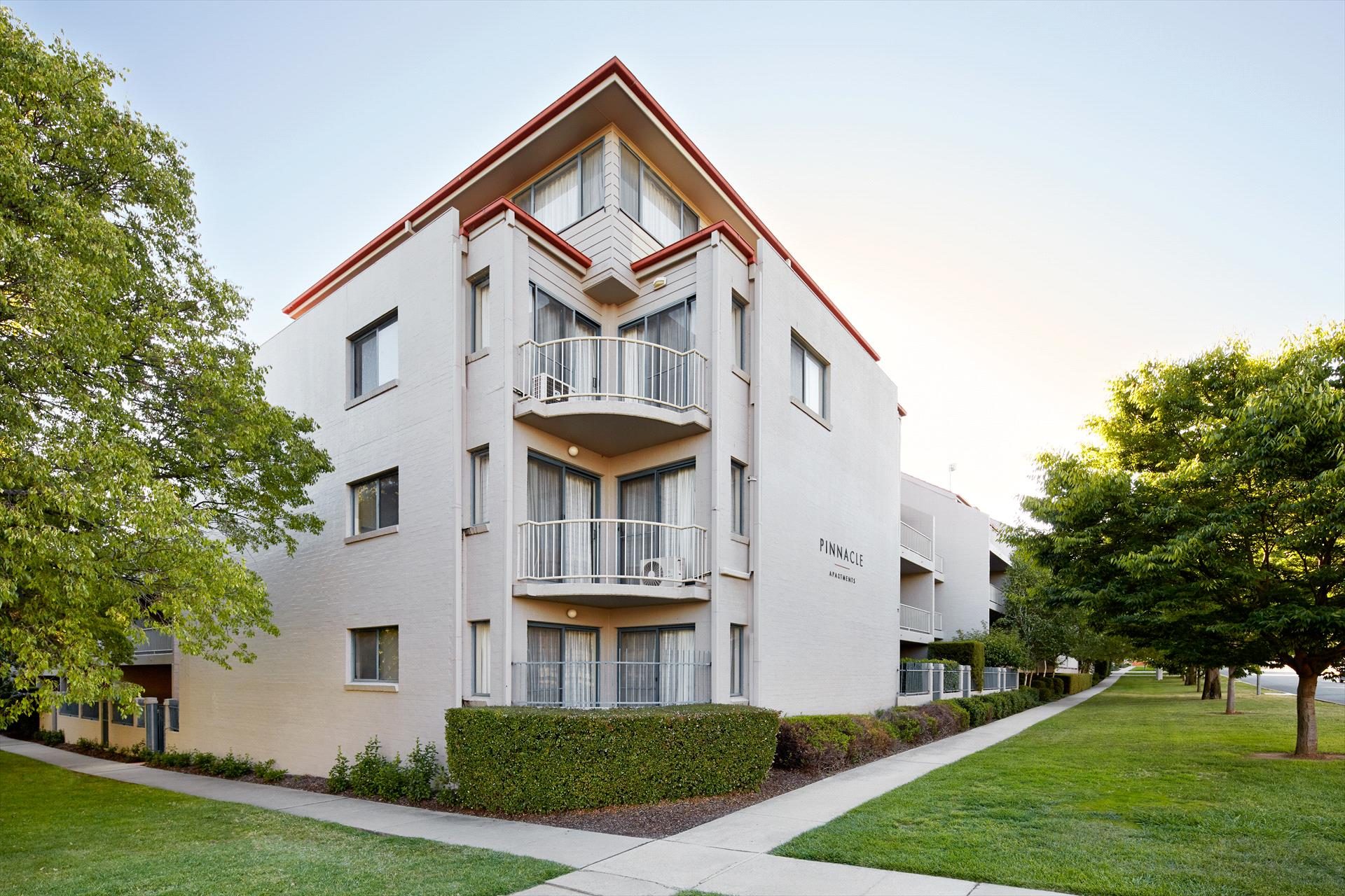 Pinnacle Apartments in Kingston, ACT — photo 4