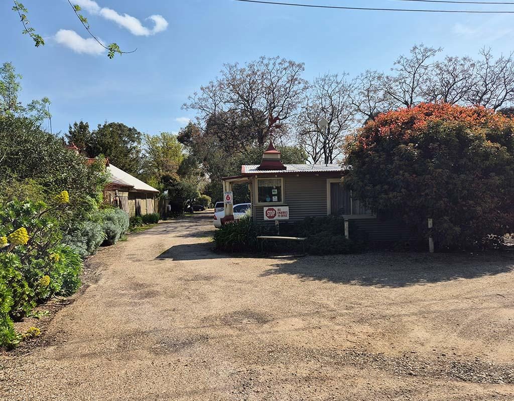 Everton Caravan Park in Everton, VIC — photo 3