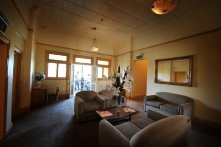 Hotel Victoria in Griffith, NSW — photo 1
