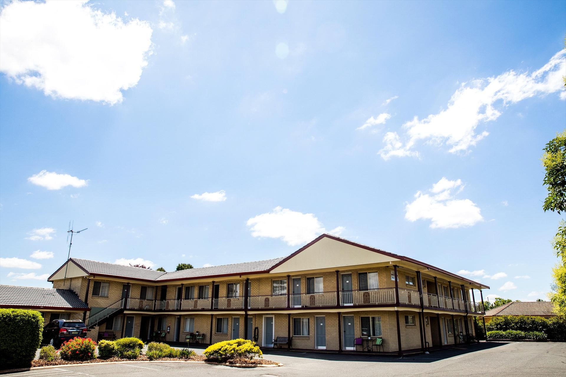 Lilac City Motor Inn & Steakhouse in Goulburn, NSW — photo 4