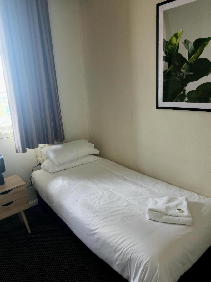 Family Hotel Bathurst in Bathurst, NSW — photo 2