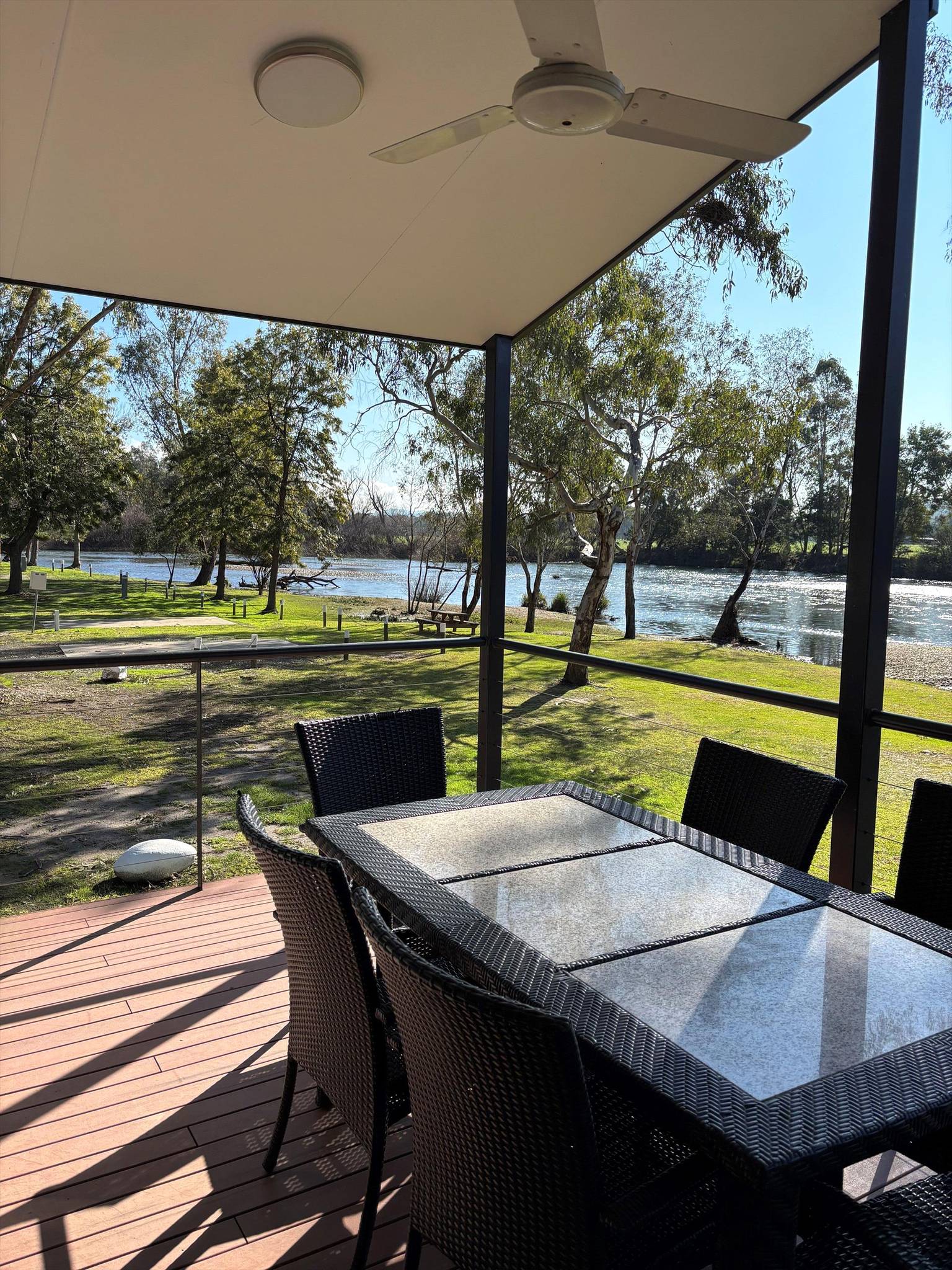 Breakaway Twin Rivers Caravan Park in Acheron, VIC — photo 5