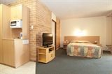 New Olympic Motel in Lismore, NSW — photo 1