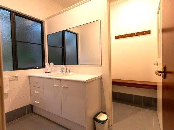 Birralee House in Marmion, WA — photo 4