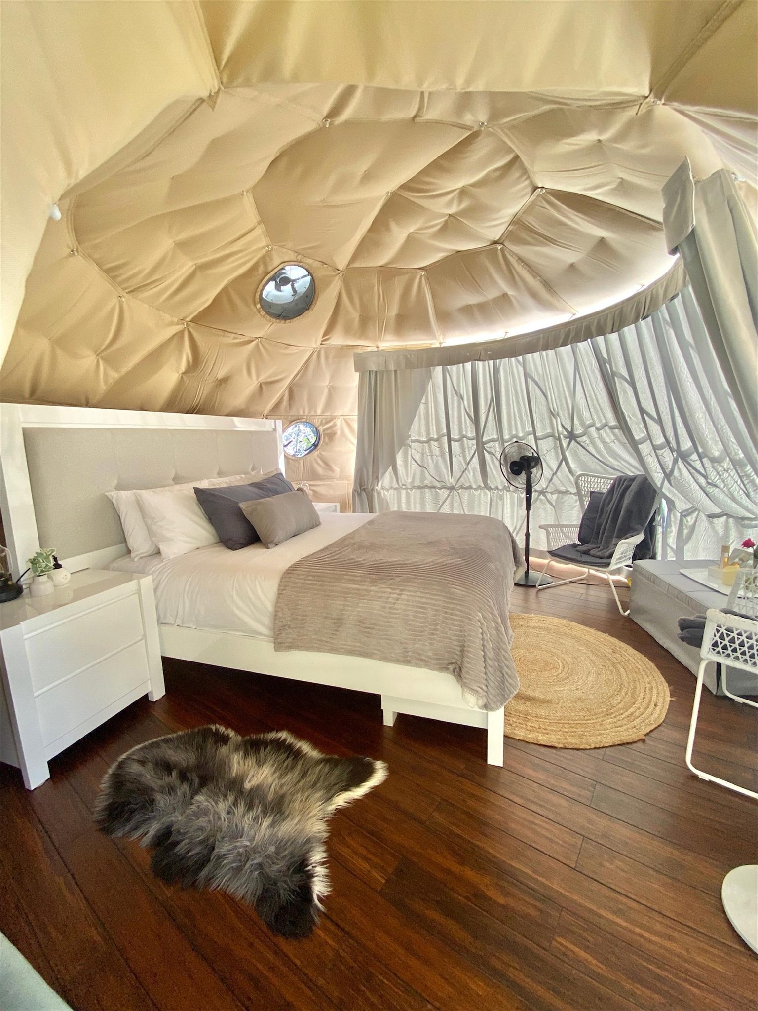 Tallaringa Luxury Camping in Nunderi, NSW — photo 4