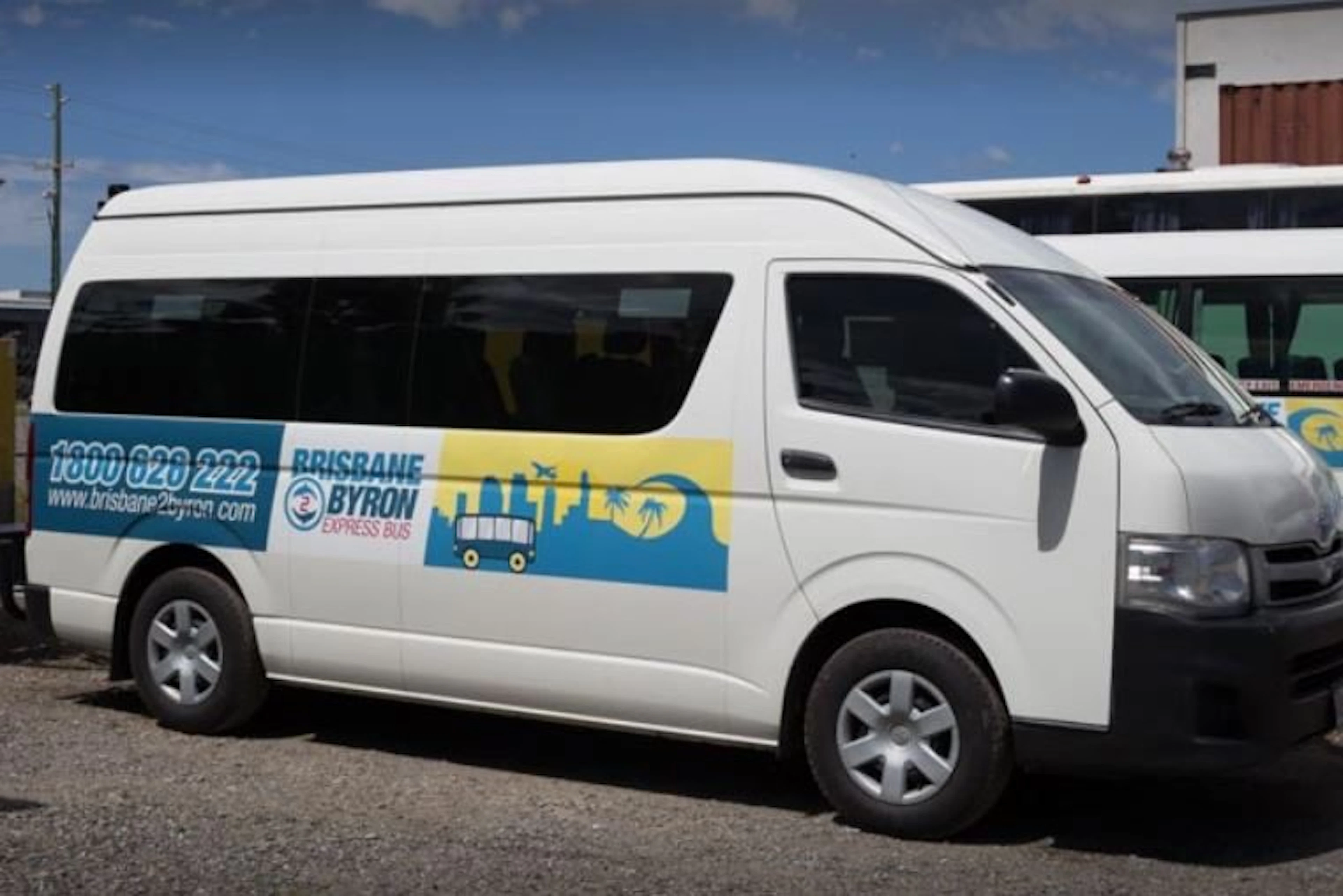 Brisbane2Byron Express Bus in Mooloolaba, QLD — photo 3
